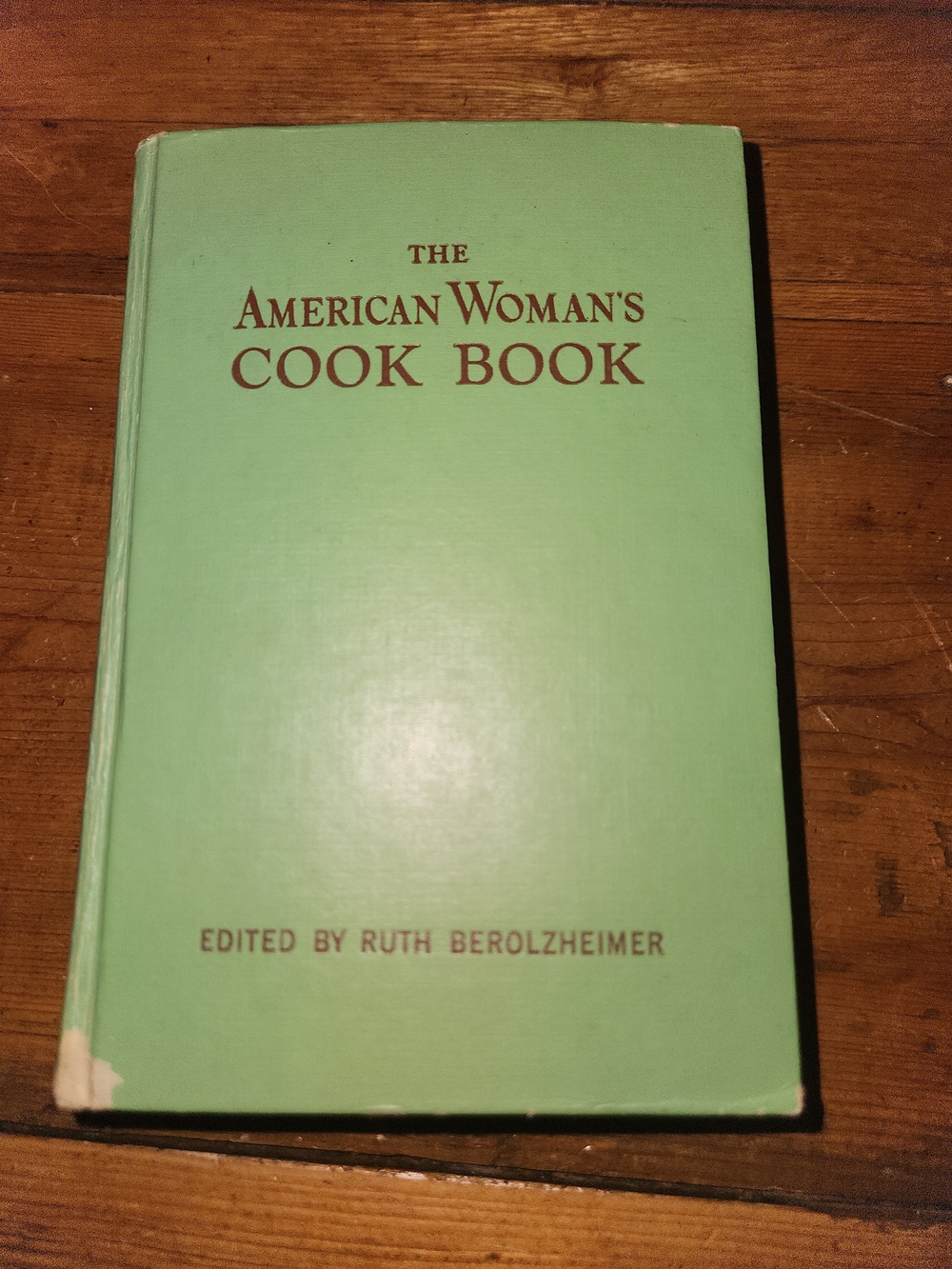 Collectible  Vintage The American Woman's Cook Book Illustrated 1950s